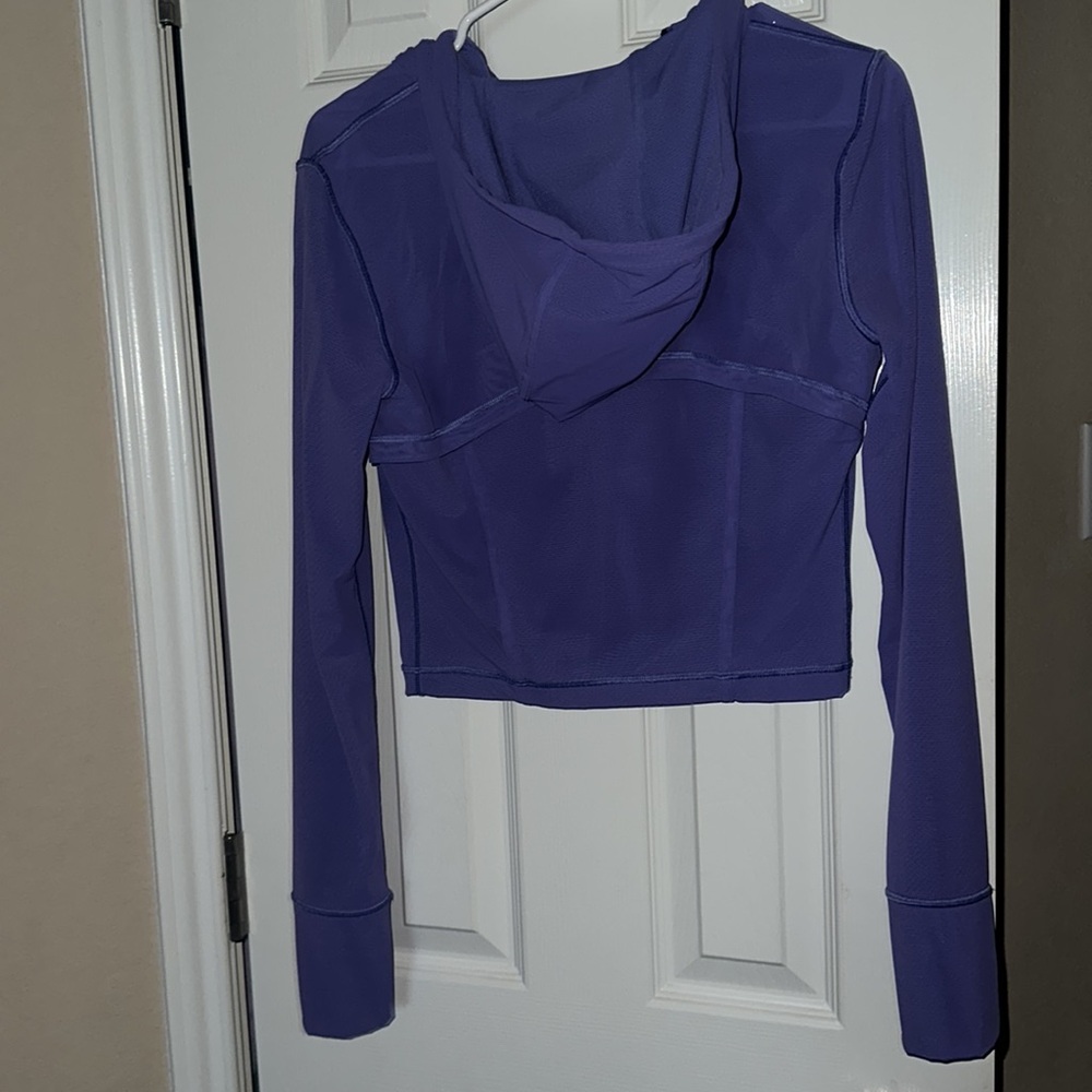 Lululemon Mesh Cropped Define Jacket - image 2